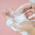 فوم شستشوی عمیق کنترل منافذ سنتلا اسکین 1004 SKIN 1004 Madagascar Centella Poremizing Deep Cleansing Foam