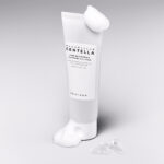 ژل شستشوی کپسولی روشن کننده و تسکین دهنده اسکین 1004 SKIN1004 Madagascar Centella Tone Brightening Cleansing Gel Foam