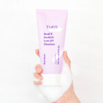 ژل شوینده ملایم حلزون و آزولن تیام TIAM Snail & Azulene Low pH Cleanser