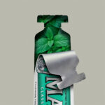 خمیر دندان نعنایی مارویس Marvis Classic Strong Mint Toothpaste